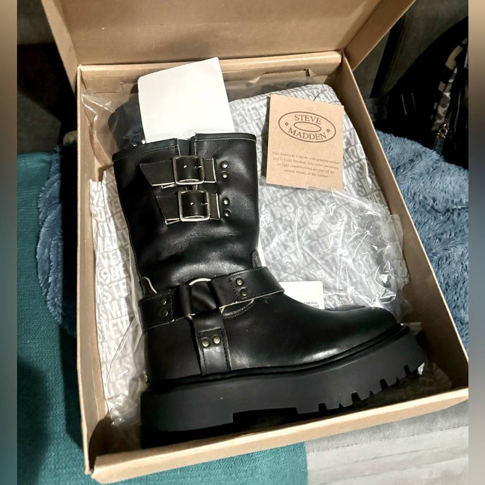 Steve Madden black leather boots, size 6, new with tags.